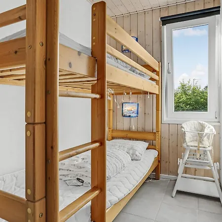 Nice Home In Ebeltoft With Sauna * 에벨토프트
