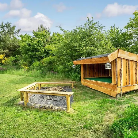 Nice Home In Ebeltoft With Sauna * 에벨토프트