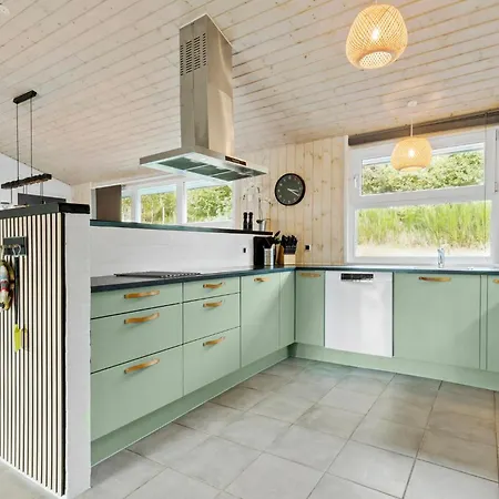 Nice Home In Ebeltoft With Sauna 펜션 에벨토프트