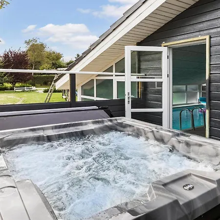 펜션 Nice Home In Ebeltoft With Sauna *